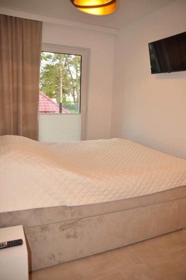 Apartament Dorado ミエルノ エクステリア 写真