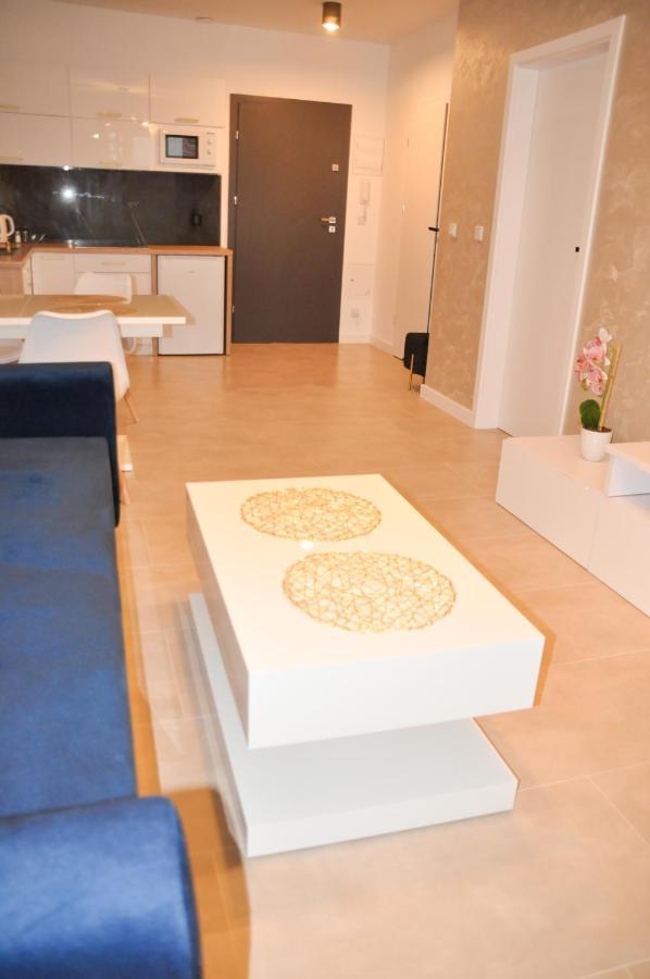 Apartament Dorado ミエルノ エクステリア 写真